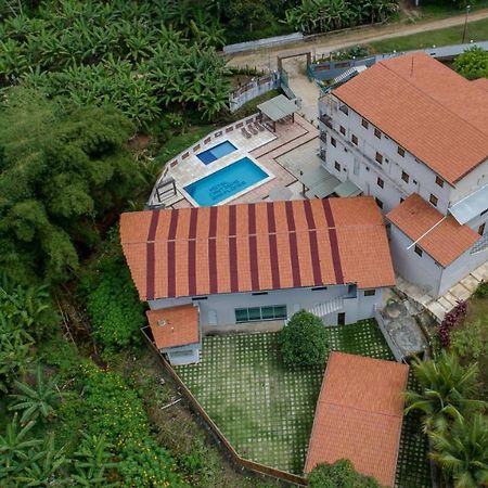 Hotel Cantinho Das Flores Guaramiranga Exteriör bild